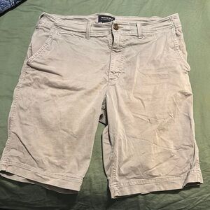 American Eagle Men's Tan Shorts